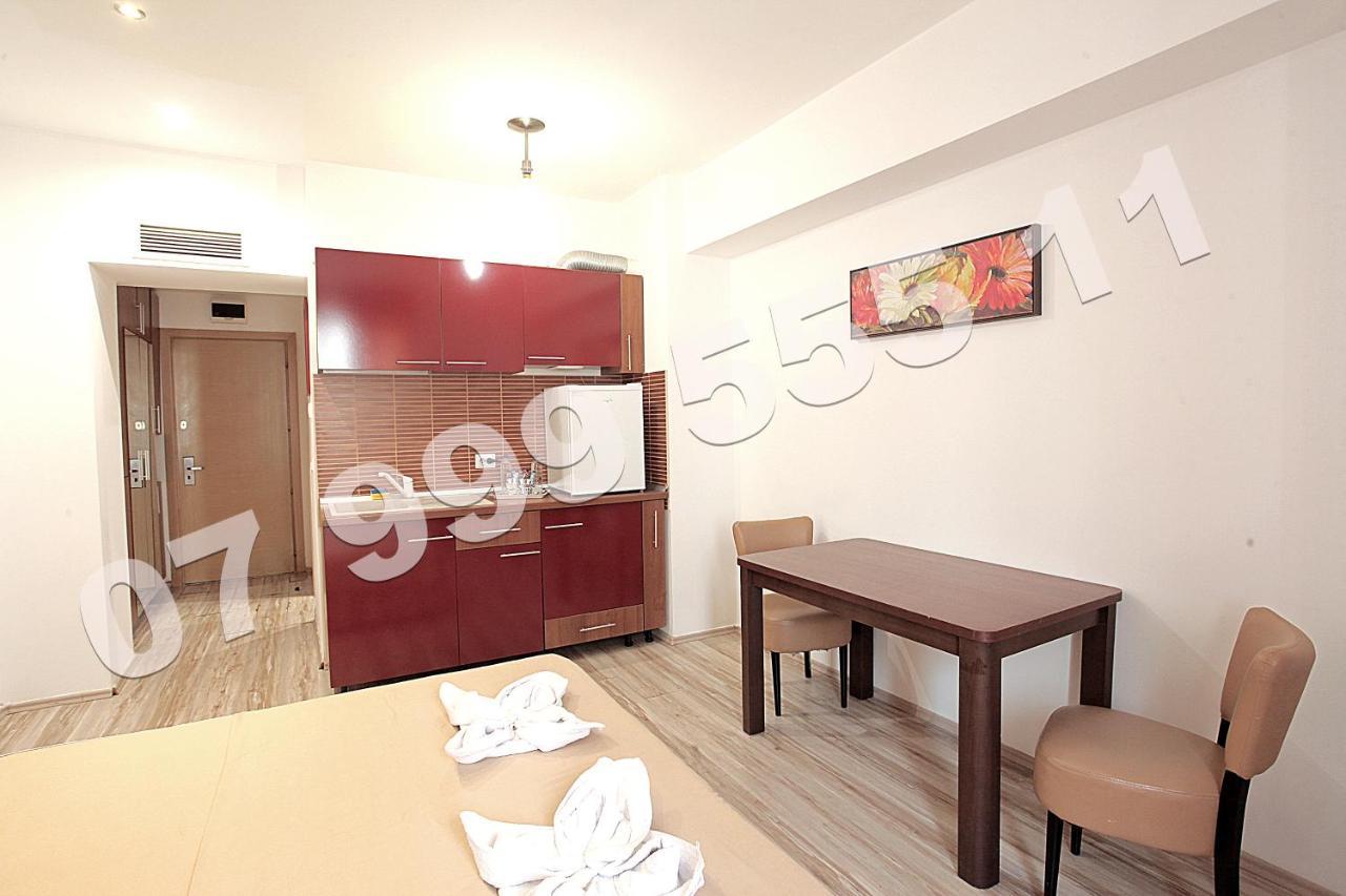 Residence Rin Grand Vitan Bukares Bagian luar foto